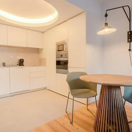 Bonjardim Suite, By Bolhao Market Porto